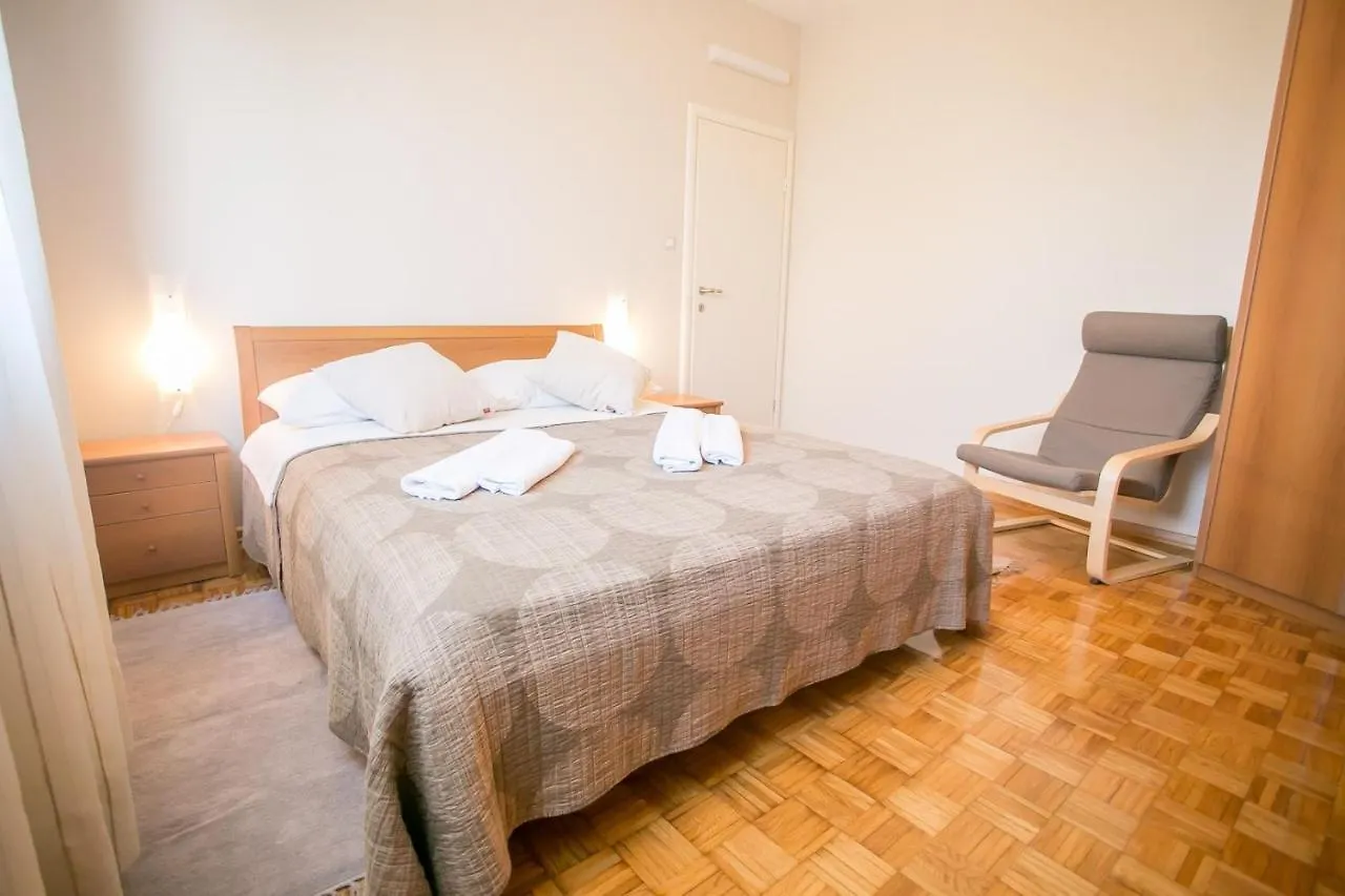 Comfortable Villa Marinela With Pool And Garden Tar-Vabriga